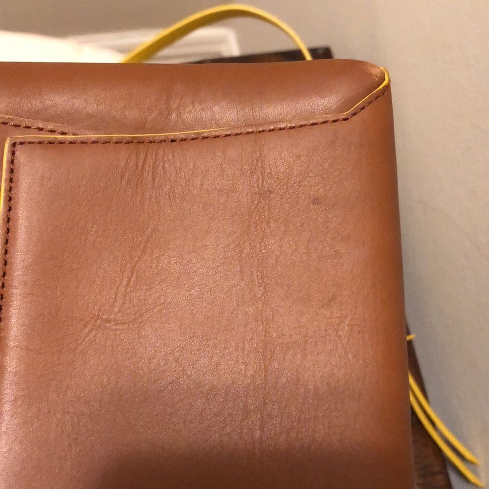 Authentic Tan leather Coach Borough bag crossbody/shoulder bag - Picture 13 of 13
